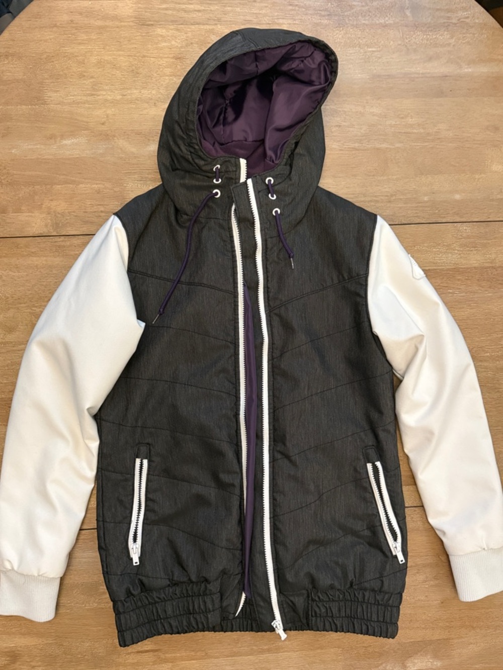 Aperture Technical Outerwear 10,000MM Waterproof Ski/Snowboard Jacket Size Small